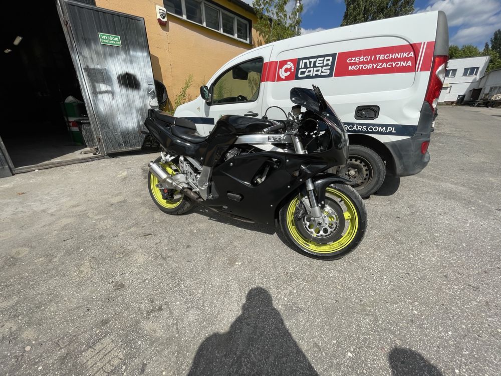 Suzuki gsxr 750 w