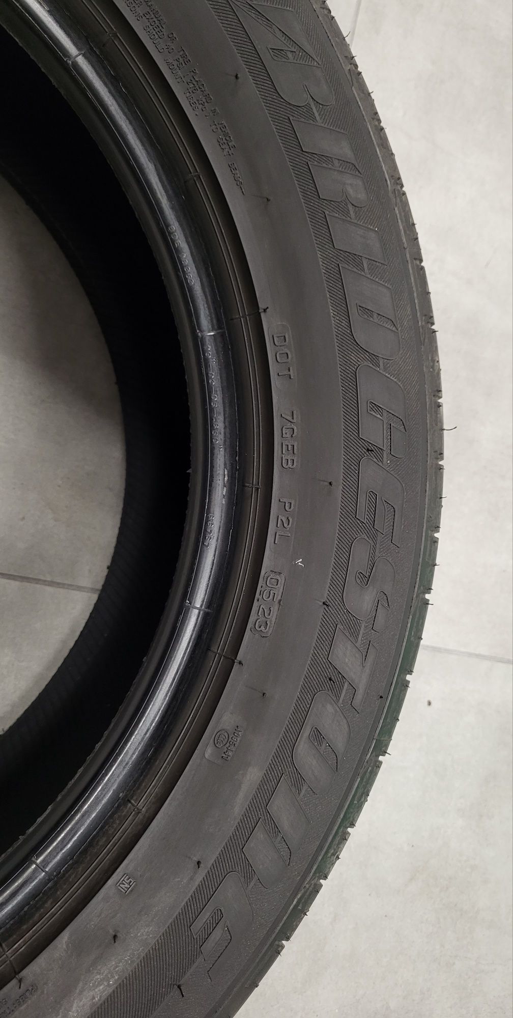 Opony letnie Bridgestone 255/55 R19