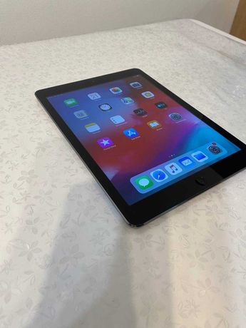 Tablet Apple iPad Air WiFi LTE 32GB A1475 Szary