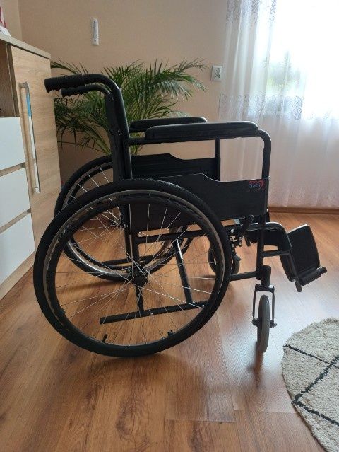 Wózek inwalidzki nowy stan idealny odbiór osobisty polecam