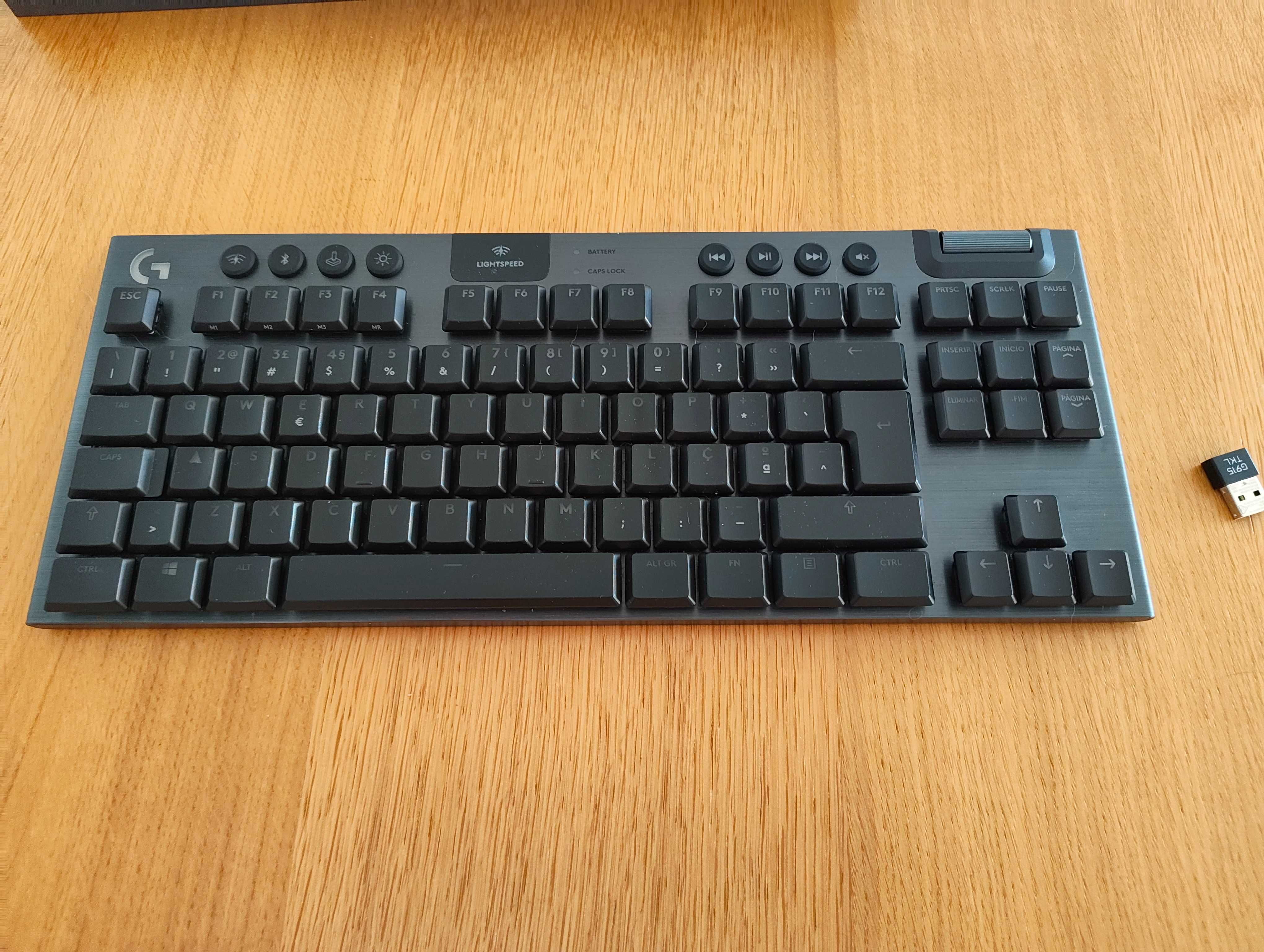 Teclado Logitech G915 TKL