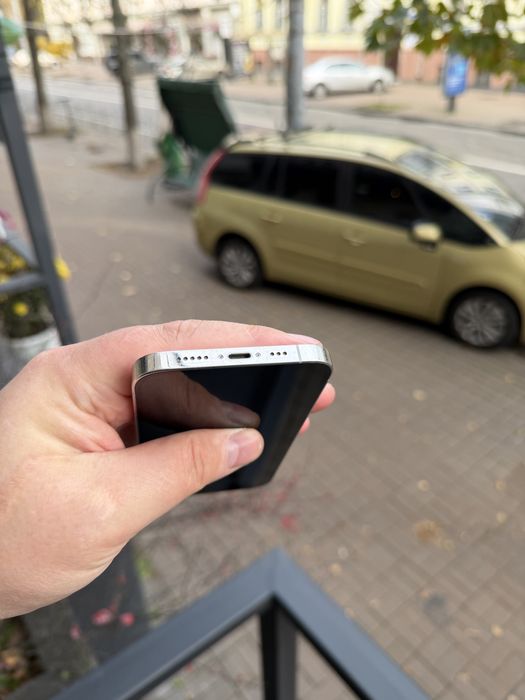 iPhone 12 Pro 256gb Silver (88% акумулятор) з гарантією