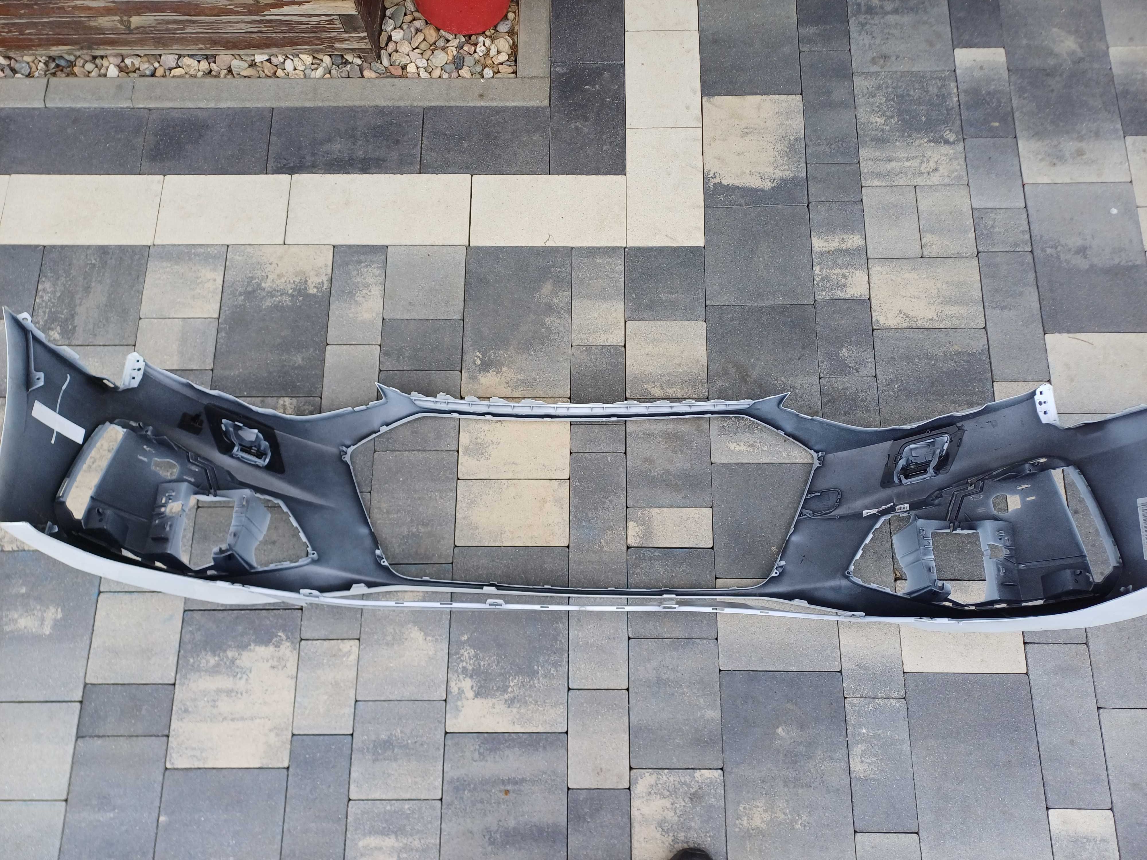 zderzak audi a4 b9 lift s-line
