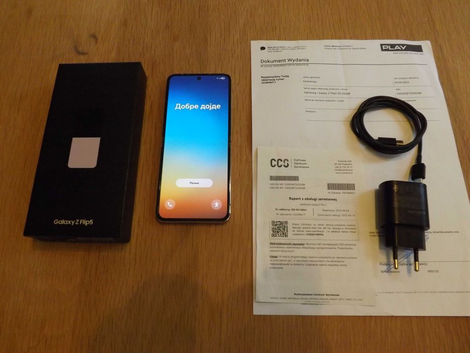 Samsung Galaxy Z Flip 5 256GB różowy nowy wyświetlacz !