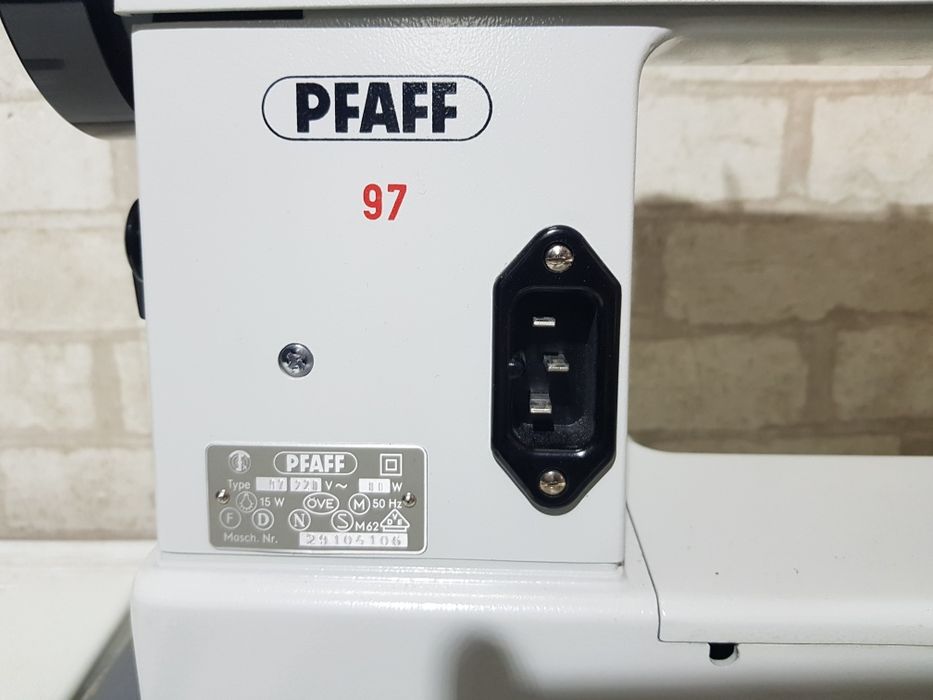 Швейна/швейная машинка Pfaff 97 б/у з Німеччини