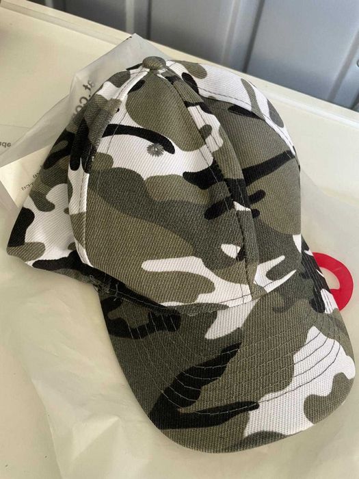 kapelusze, spinki, opaski na głowę, czapki z daszkiem, czapki zimowe