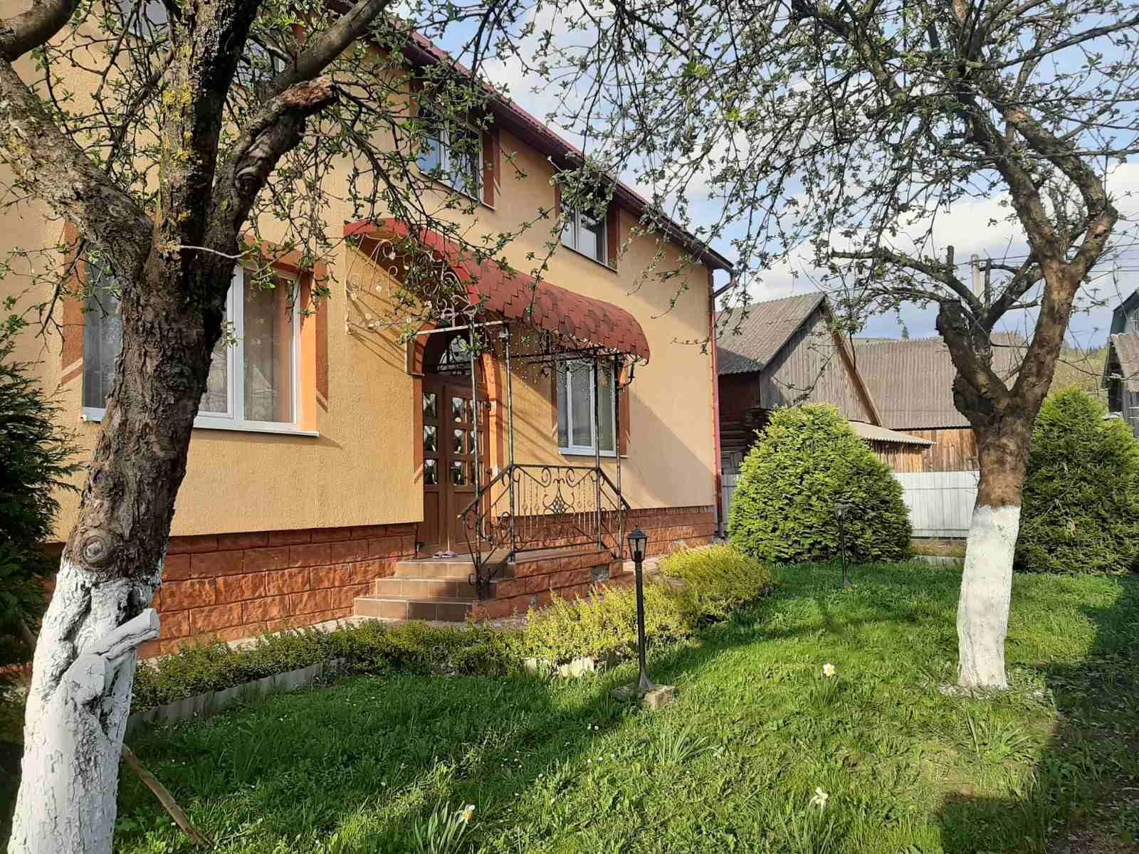Продам гарний добротний будинок