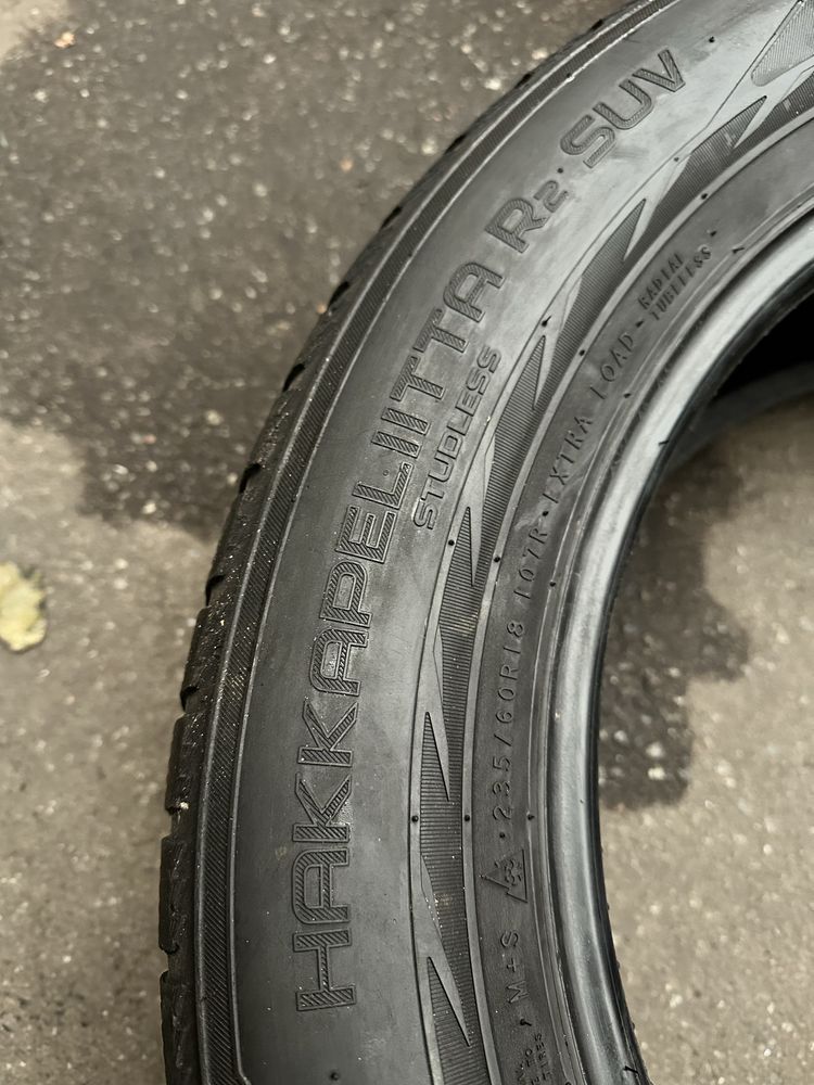 Шини 225 60 18 107R Nokian Hakkapeliitta R2 SUV комплект