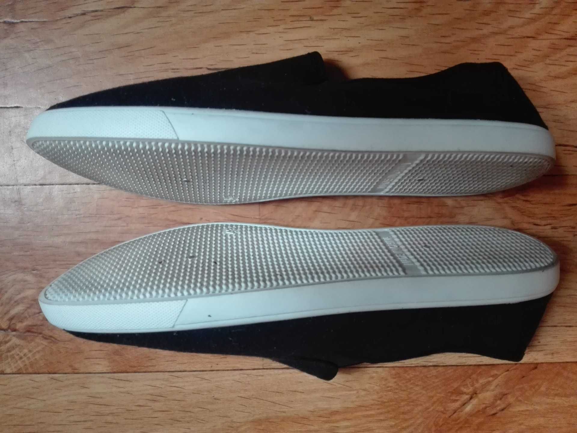 Buty żeglarskie męskie mokasyny czarne z białą podeszwą rozmiar 43.
