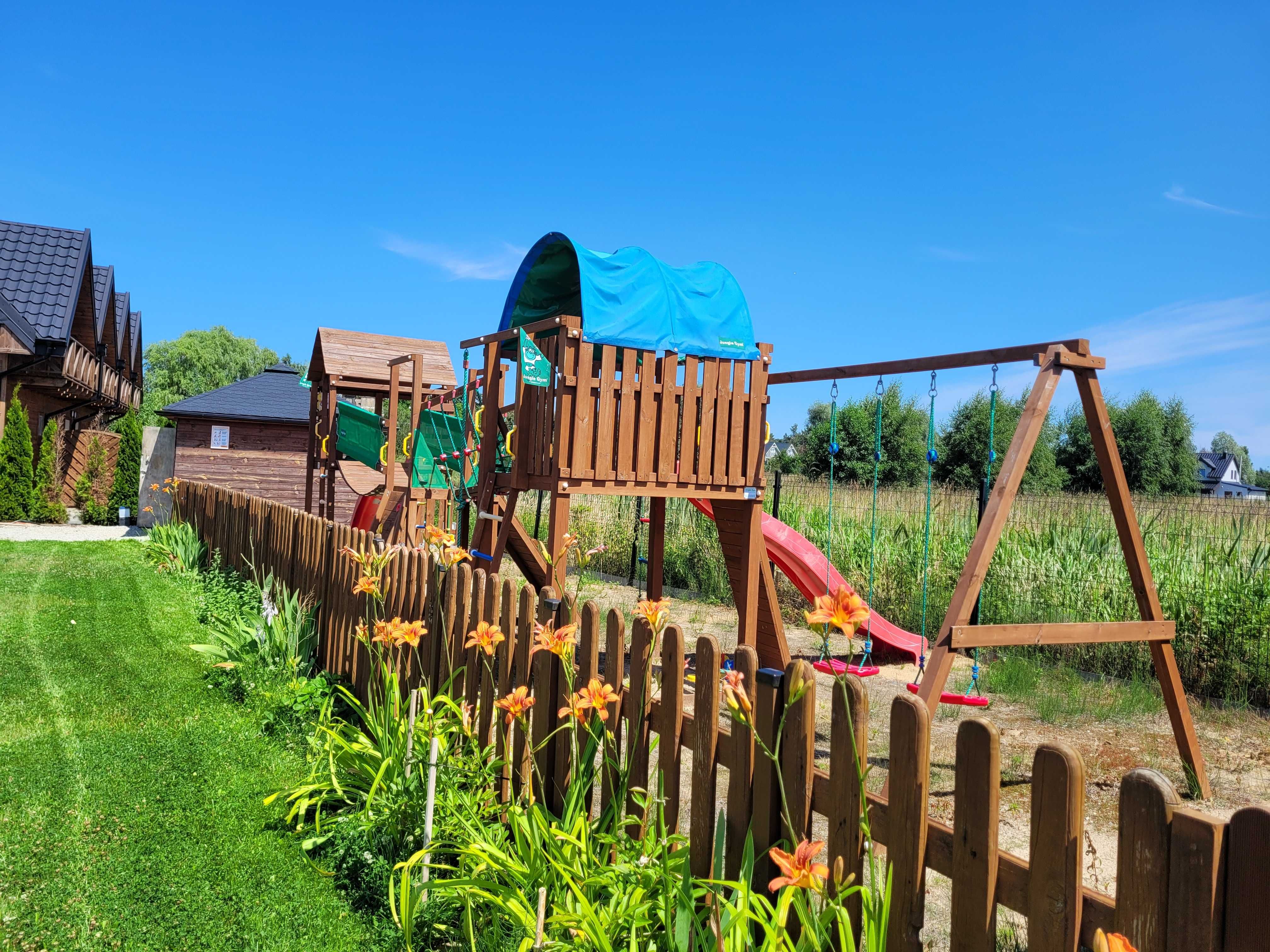 Wynajem drewnianych domków - Spokojna Przystań, Jantar