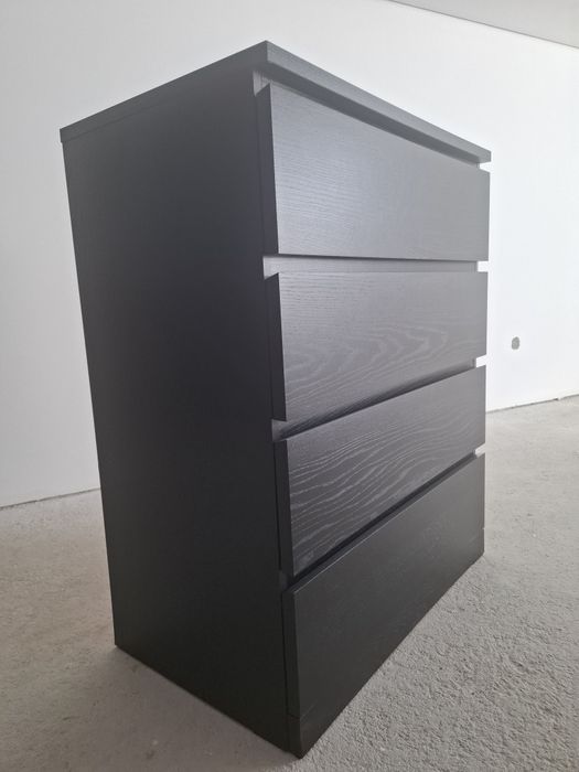 Cómoda de 4 gavetas