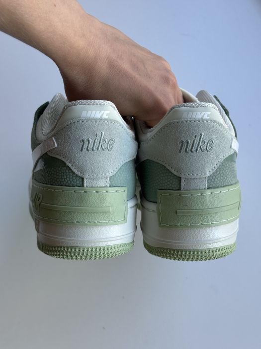 Оригинал 100%/ Кожаные кроссовки Nike Air Force 1, EUR40.5