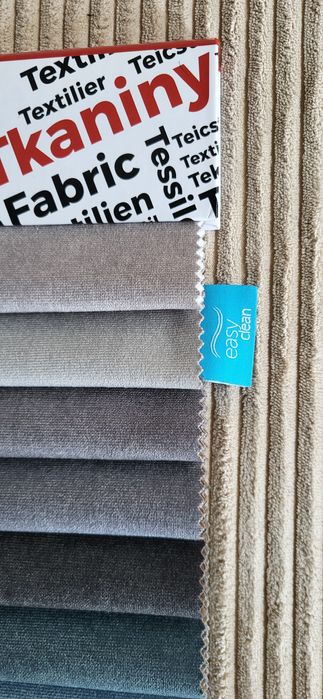 Baza hotelowa. Łóżko hotelowe. Producent