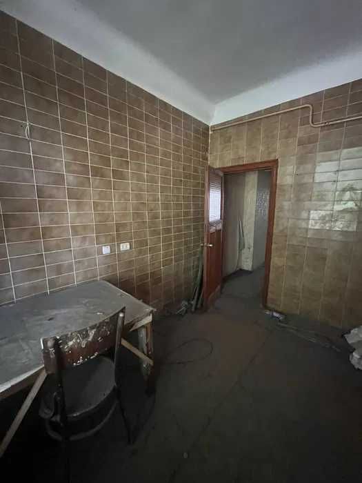 Продам 2 кімнатну квартиру! Вул. Сачко!