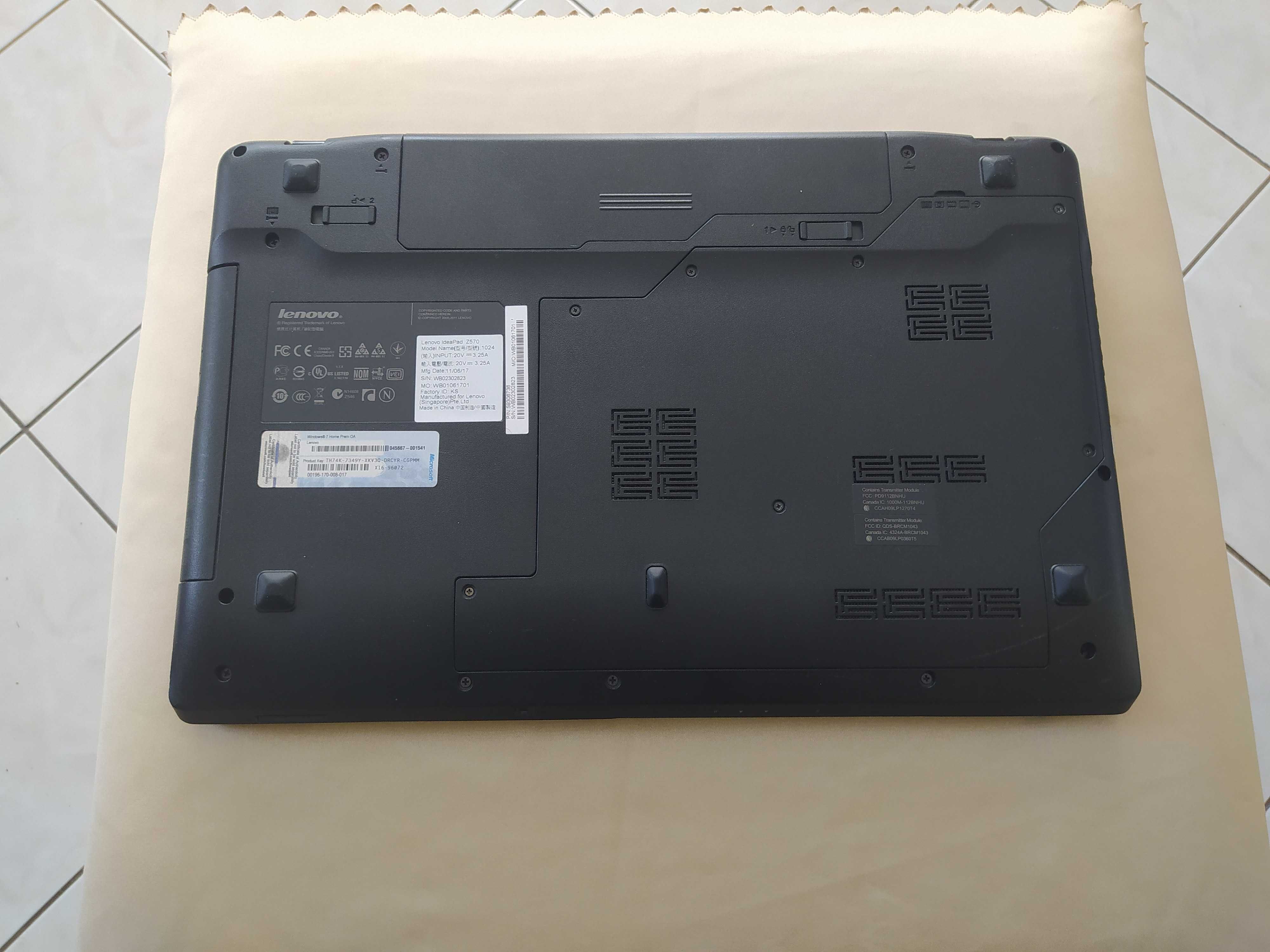 Lenovo IdeaPad Z570 i5 10GB 128GB SSD W-10