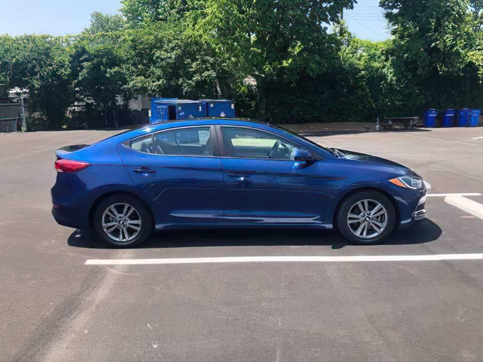 2018 Hyundai Elantra