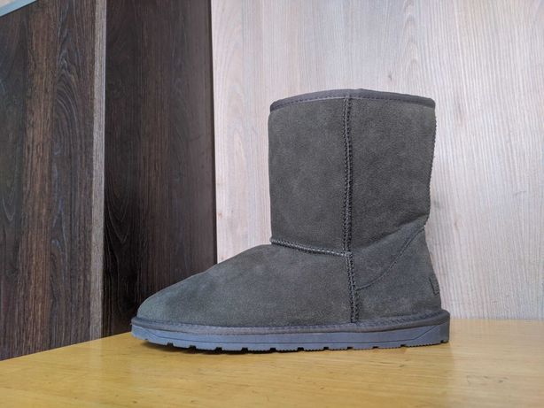 Esprit - зимові чоботи черевики угги ботинки