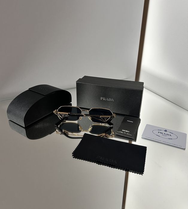 Okulary przeciwsłoneczne „prada” złote