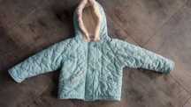 Kurtka jesienna niebieska, kaptur, 18-24m, pikowana