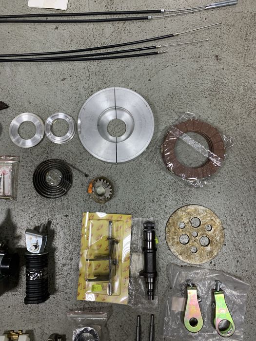 На мотоцикл ява поршня