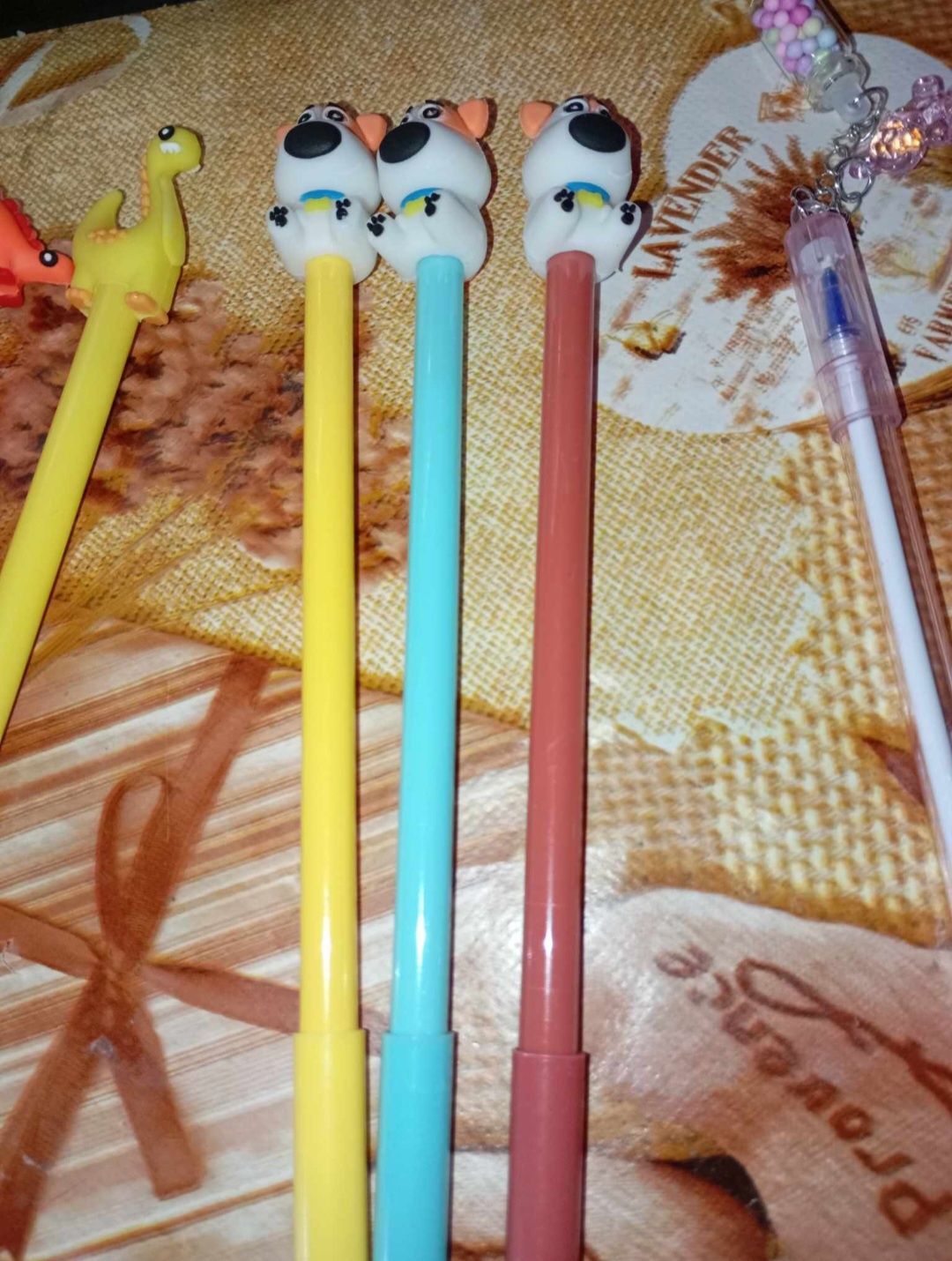 Caneta com caozinho