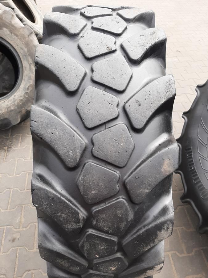 Opona używana przemysłowa 15.5-25 15.5R25 JCB MPT 900zł W4424
