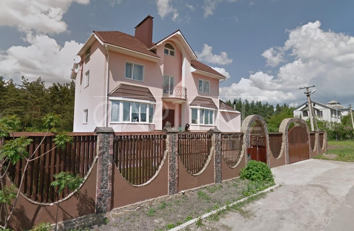 Продаж 4-поверхового будинку в с. Віта-Поштова, Києво-Святошинський