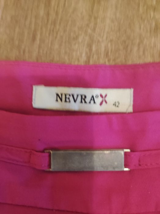 Жіночі штани 44 розмір.