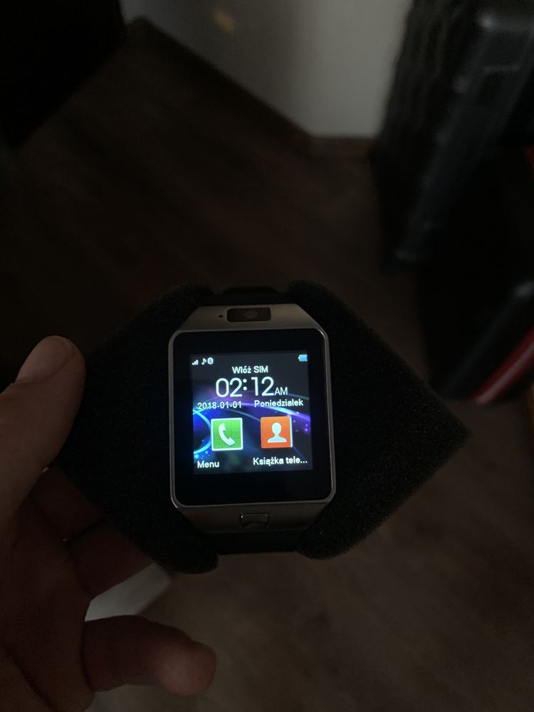 Smartwatch kamera, krokomierz, facebook, whats up itd
