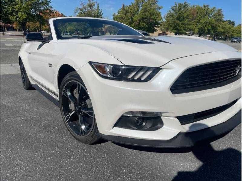 2017 Ford Mustang