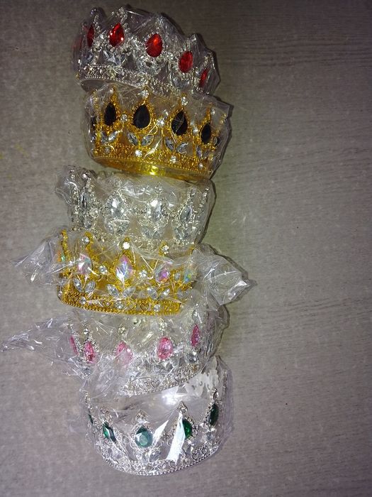 Корони, діадеми на торт 8 см