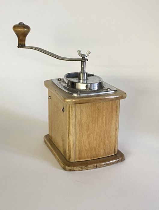 Кавомолка, мельница для кофе, кофемолка, измельчитель, посуда, млинок