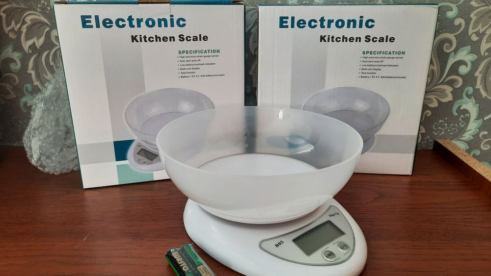 Кухонные весы, батарейки в комплекте