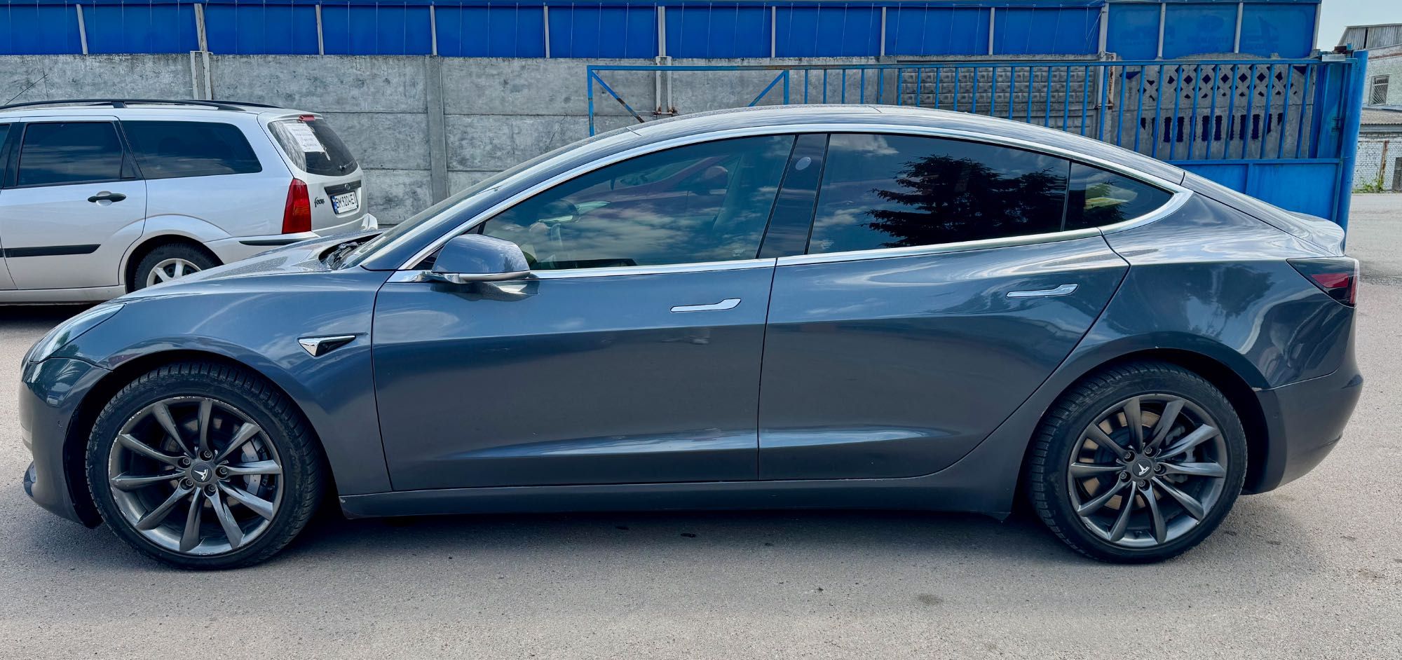 Tesla Model 3 Long Range