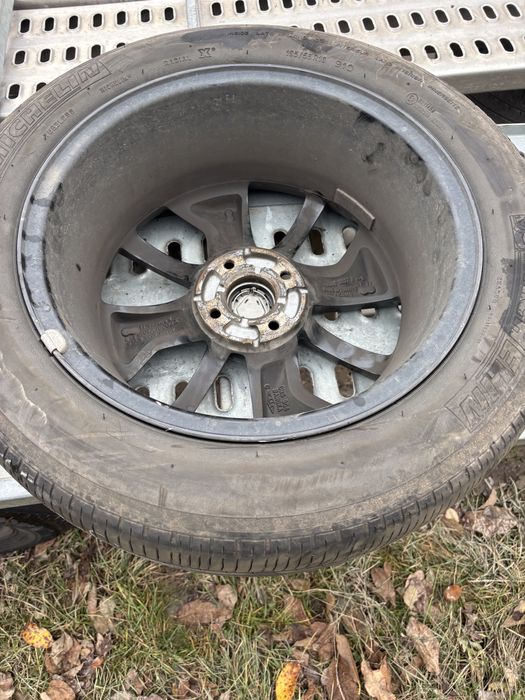 Комплект літніх шин Renault Zoe r16