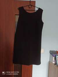 Czarna sukienka Reserved