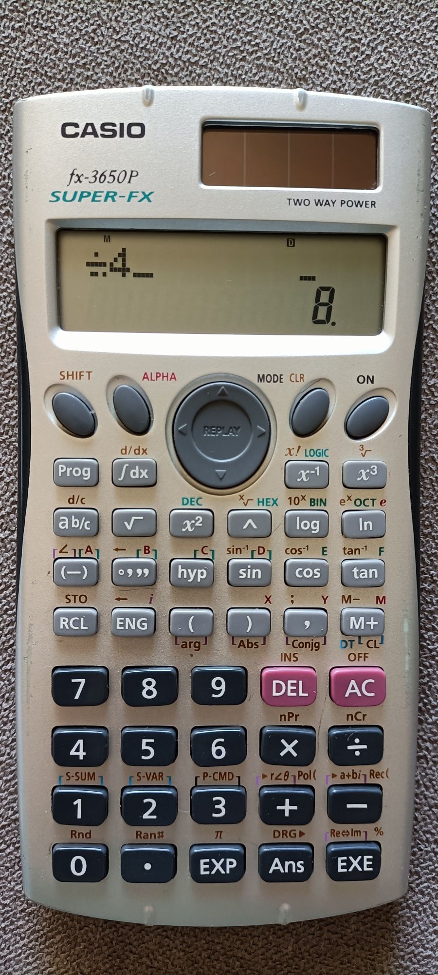 Calculadora Casio fx-3650P