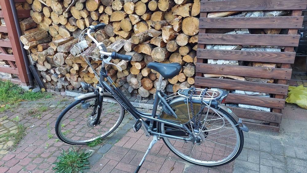 Sprzedam rower gazella koła 28 damka 7 biegów