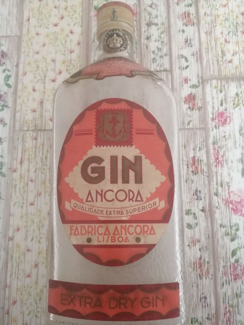 Garrafa de GIN âncora, VAZIA