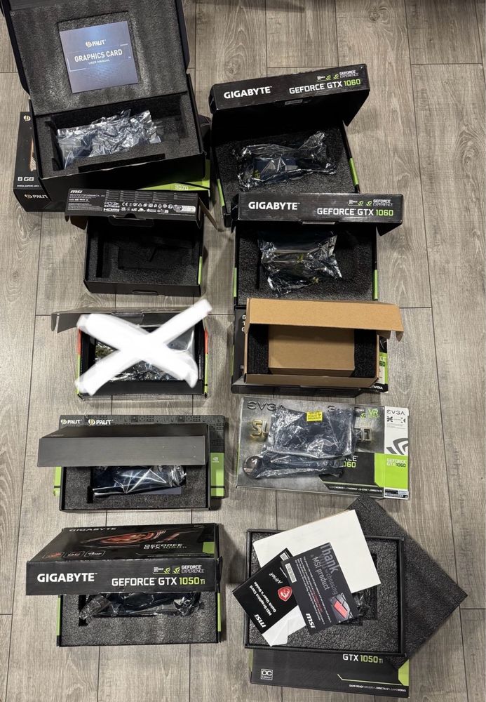 Коробки від відеокарт NVIDIA, гарний стан, 11шт, GTX,RTX.