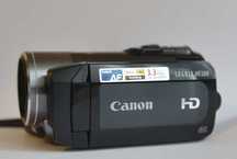 Kamera HD Canon HF200 Legria - FULL HD