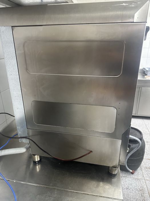 Maquina de lavar copos/ talheres magnus