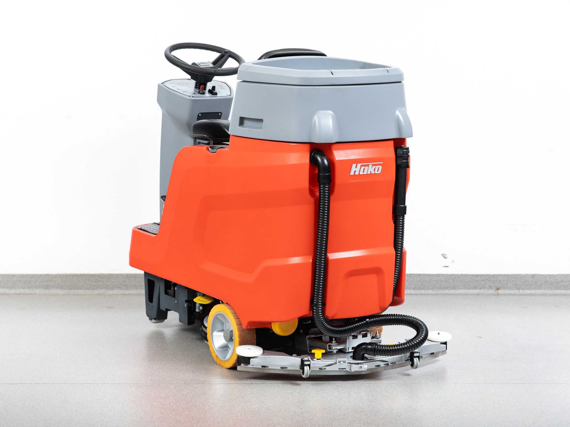 Szorowarka Hako Scrubmaster B75 R NOWE BATERIE 2020r 165h 24000netto