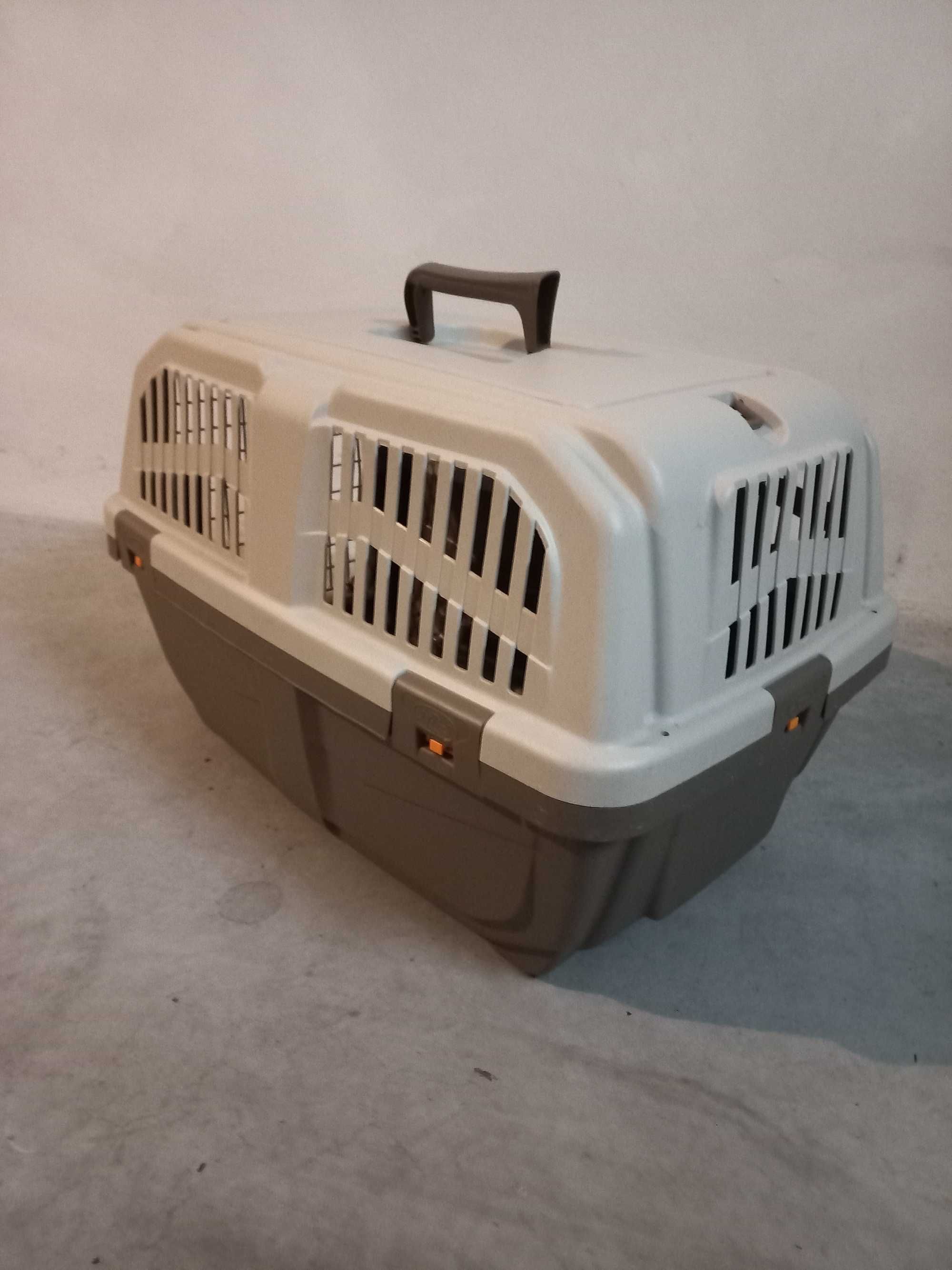 Vendo transportadora animal pequeno porte