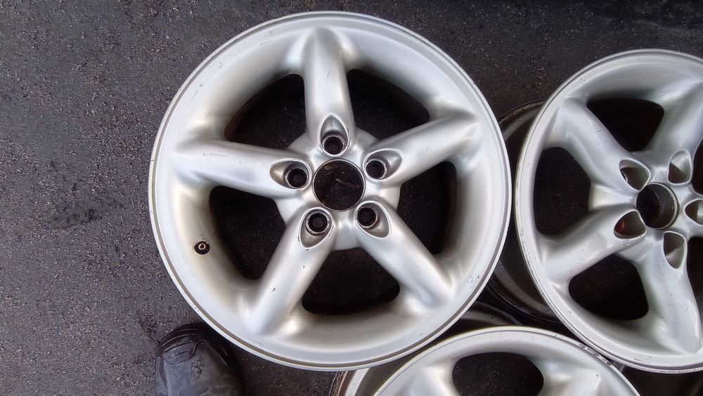 Диски литі r16 5*108 Volvo S70 V70 Peugeot Ford Focus Renault Kangoo