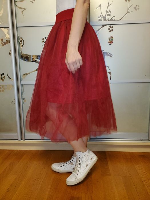 Продаю юбку з фатину