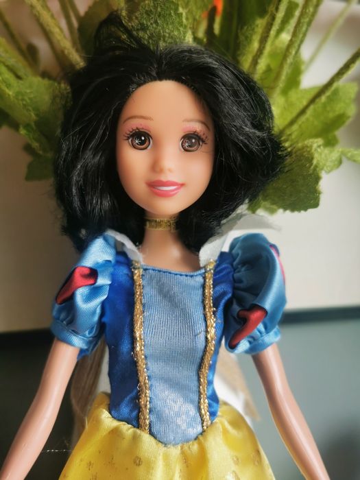 Lalka Mattel Królewna Śnieżka