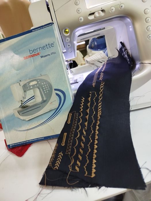 Продам швейную машинку,производство Швейцария.