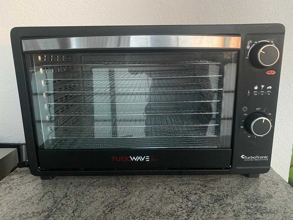 Suszarka (dehydrator) do grzybów, warzyw i owoców TurboTronic