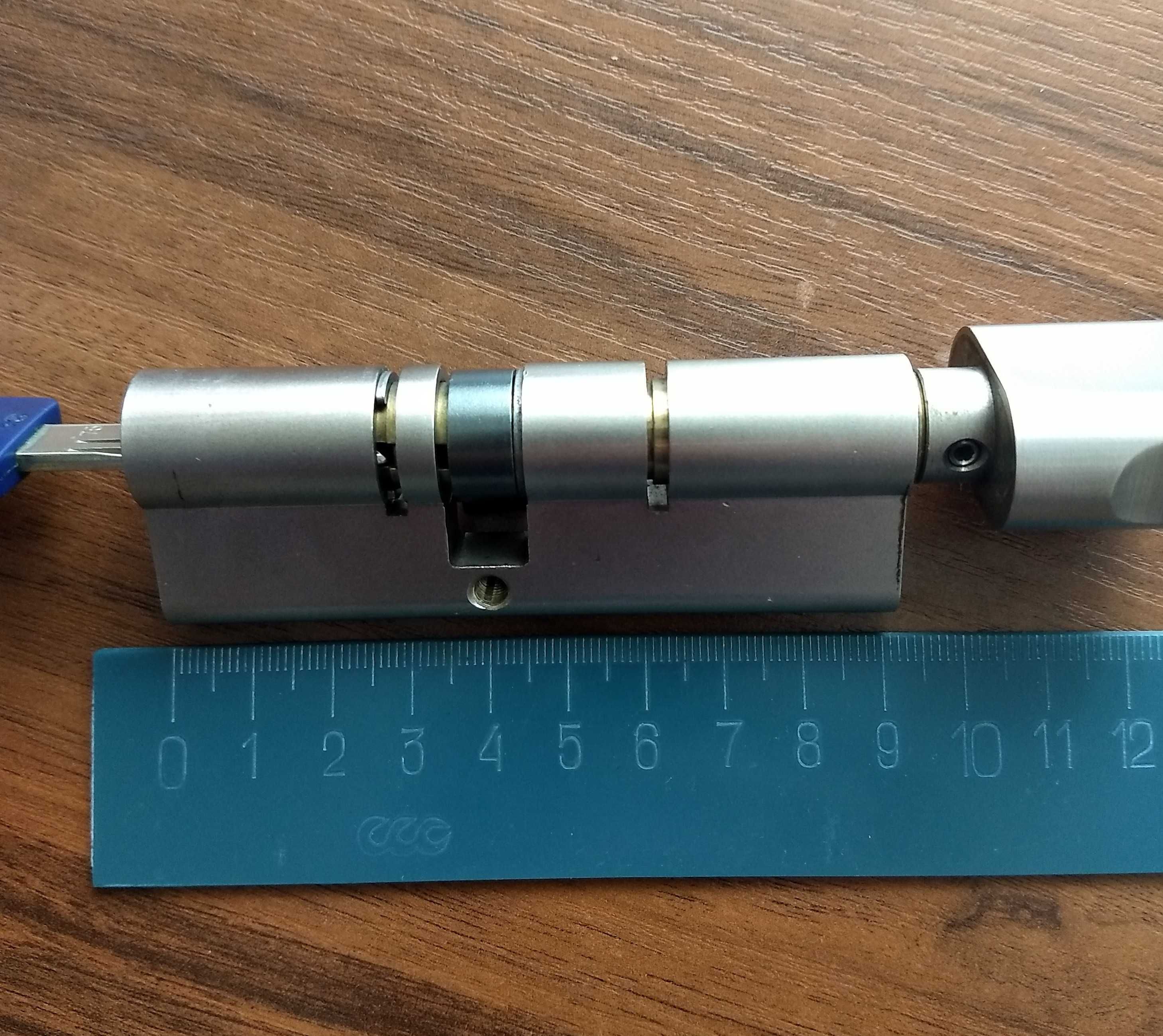Циліндр серцевина Mul-T-Lock 90 мм 40*50T